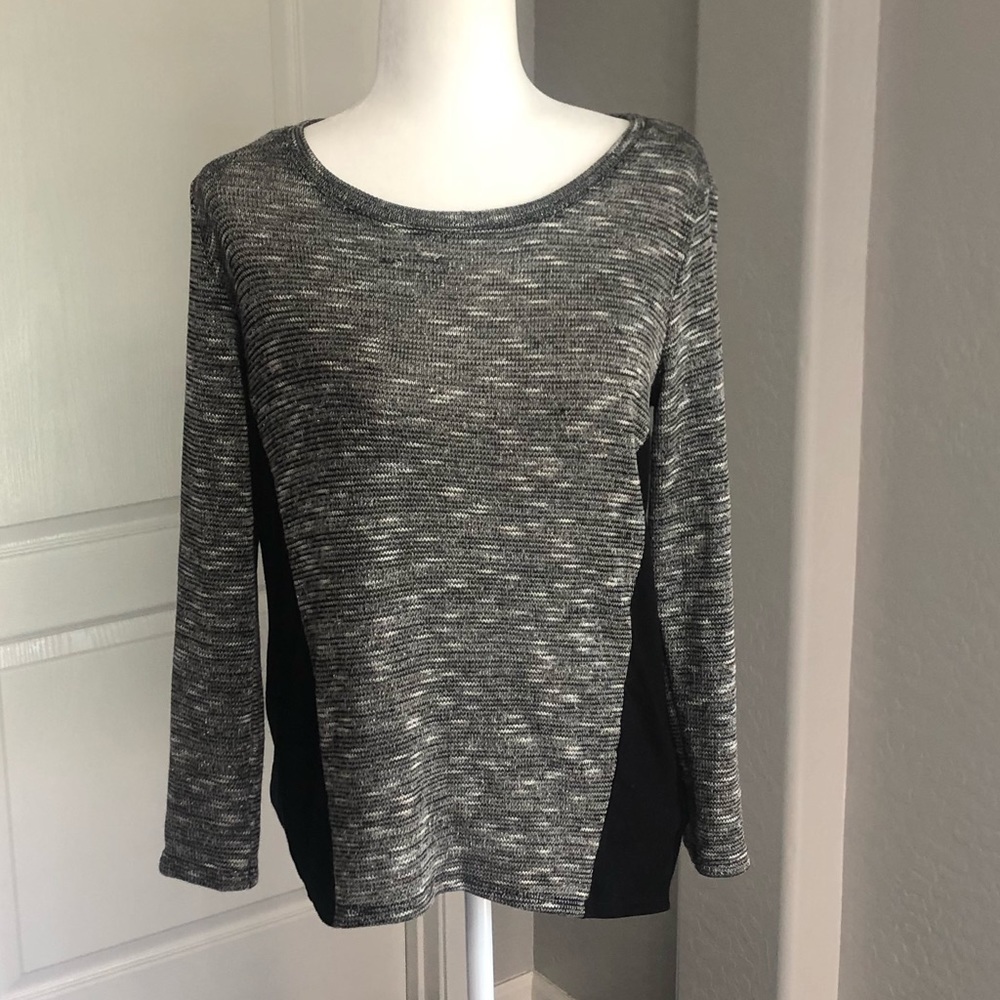 Lightweight Knit Sparkly Top